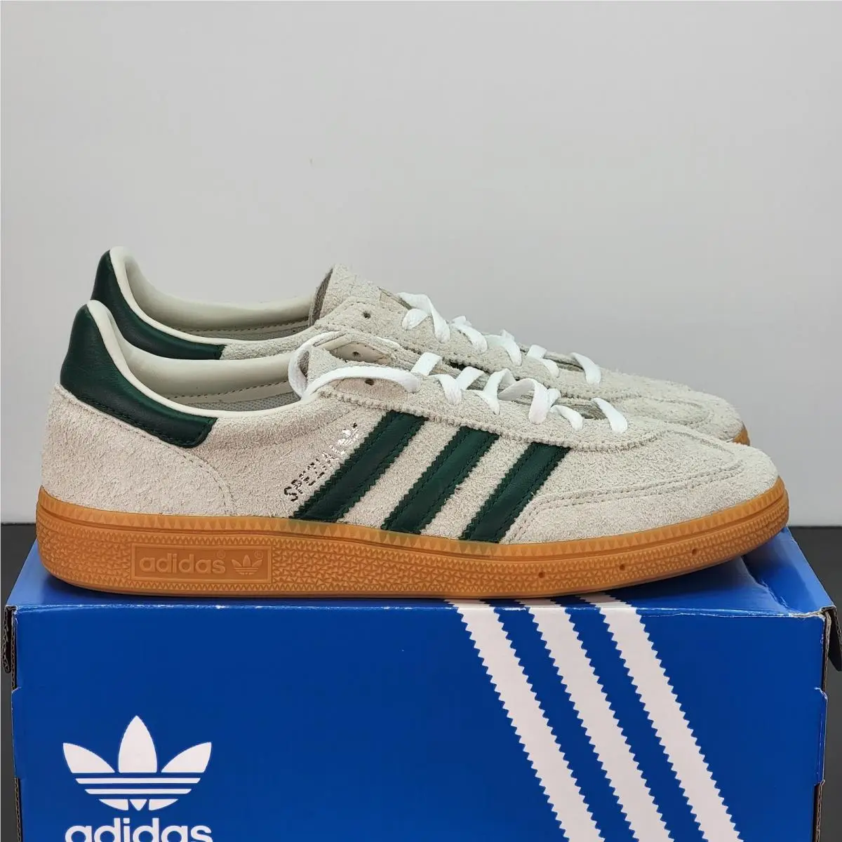 Adidas shoes - adidas Originals - Originals - JS0242 - Beige 2
