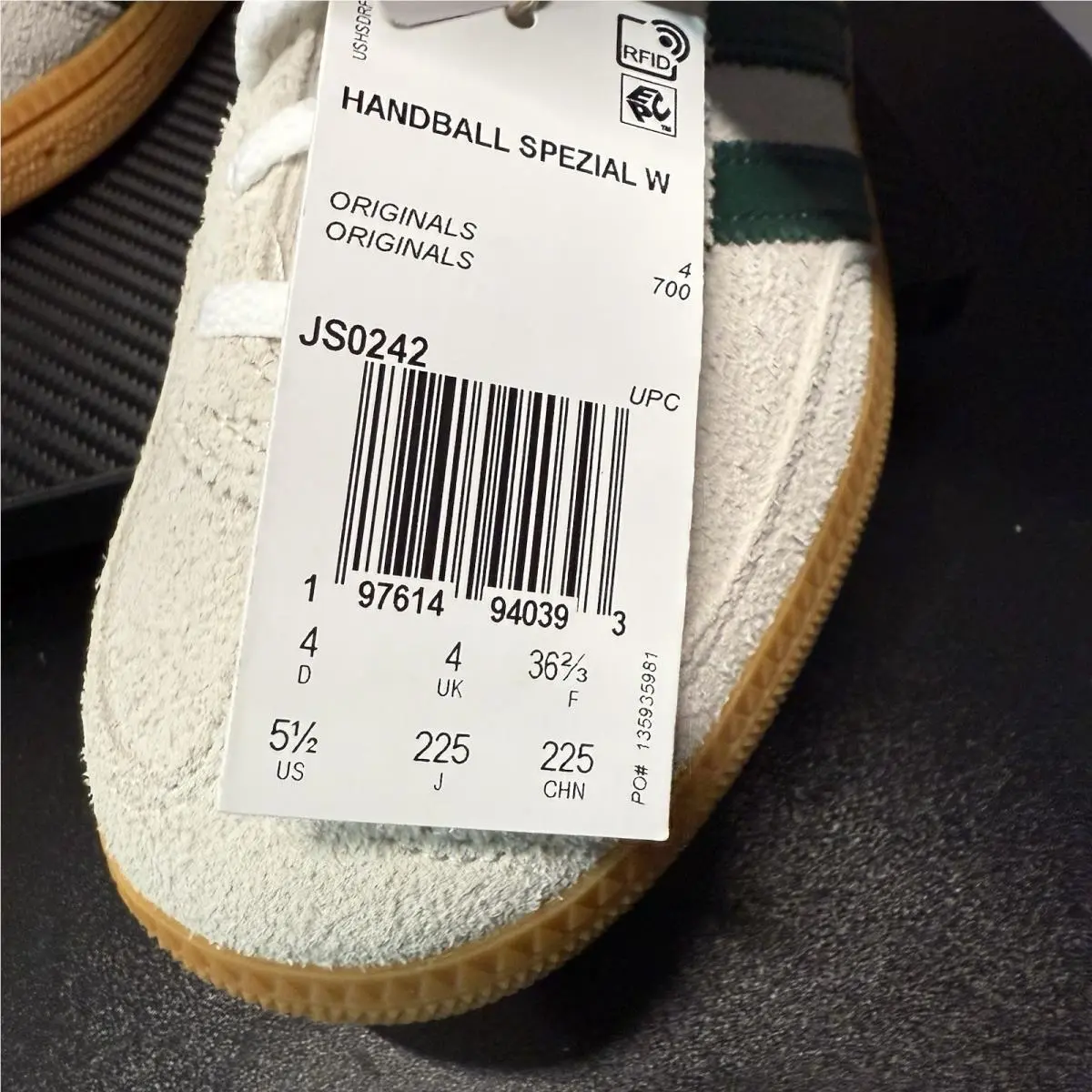 Adidas shoes - adidas Originals - Originals - JS0242 - Beige 5