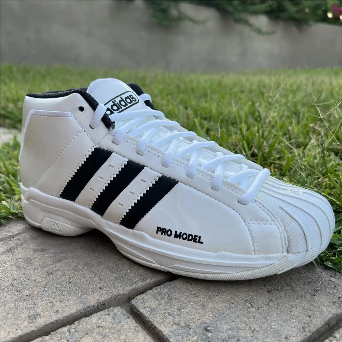 Adidas Pro Model 2G Shoes Mens Size 7 White Black Basketball Sneakers EF9824