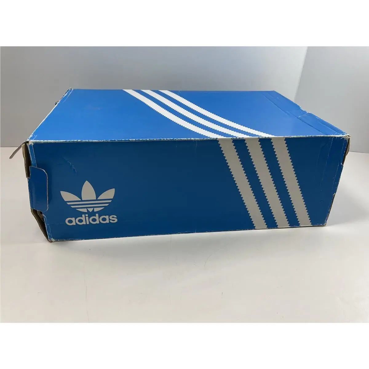 Adidas shoes - adidas Yung-1 - BD7654 - White/Blue/Pink 15