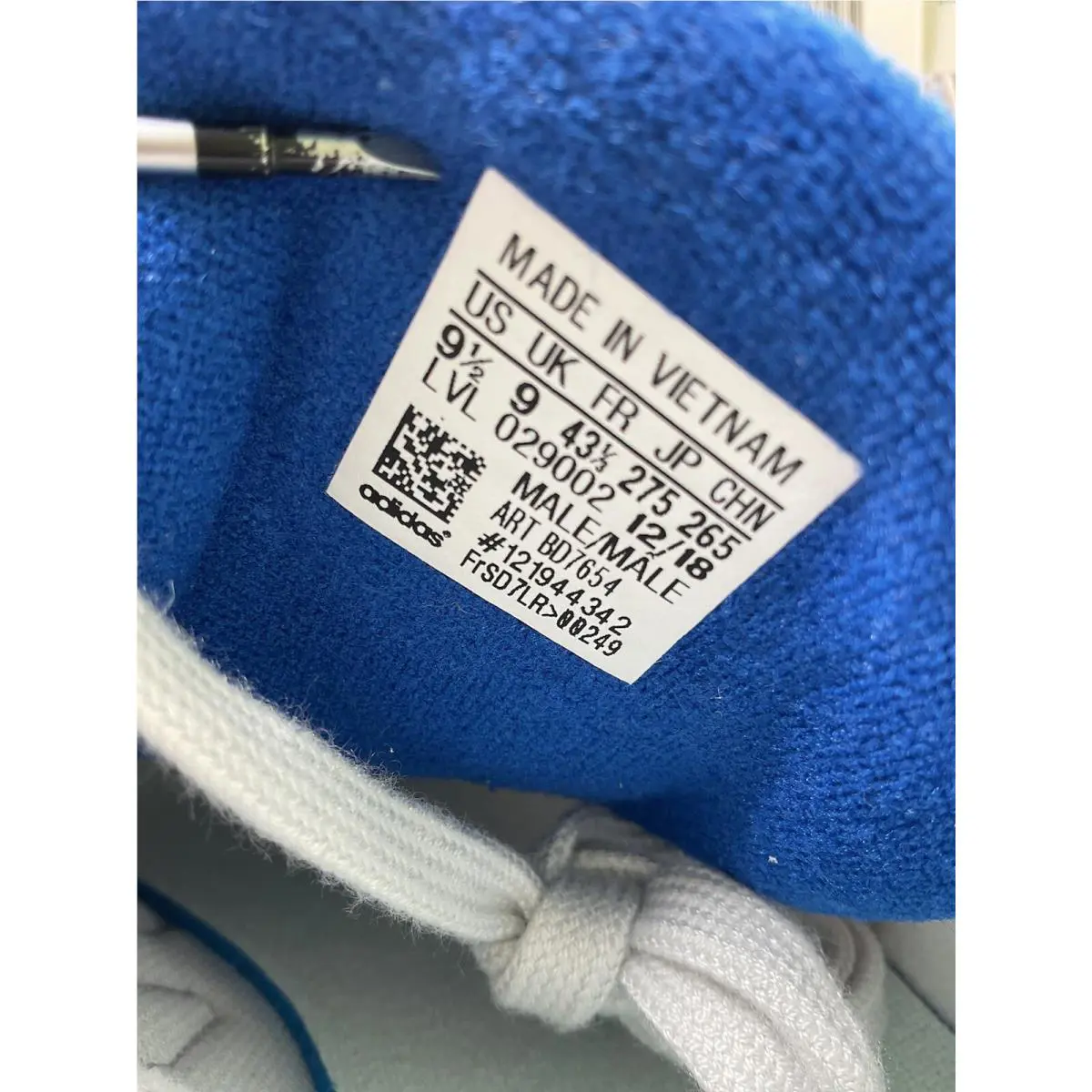 Adidas shoes - adidas Yung-1 - BD7654 - White/Blue/Pink 7