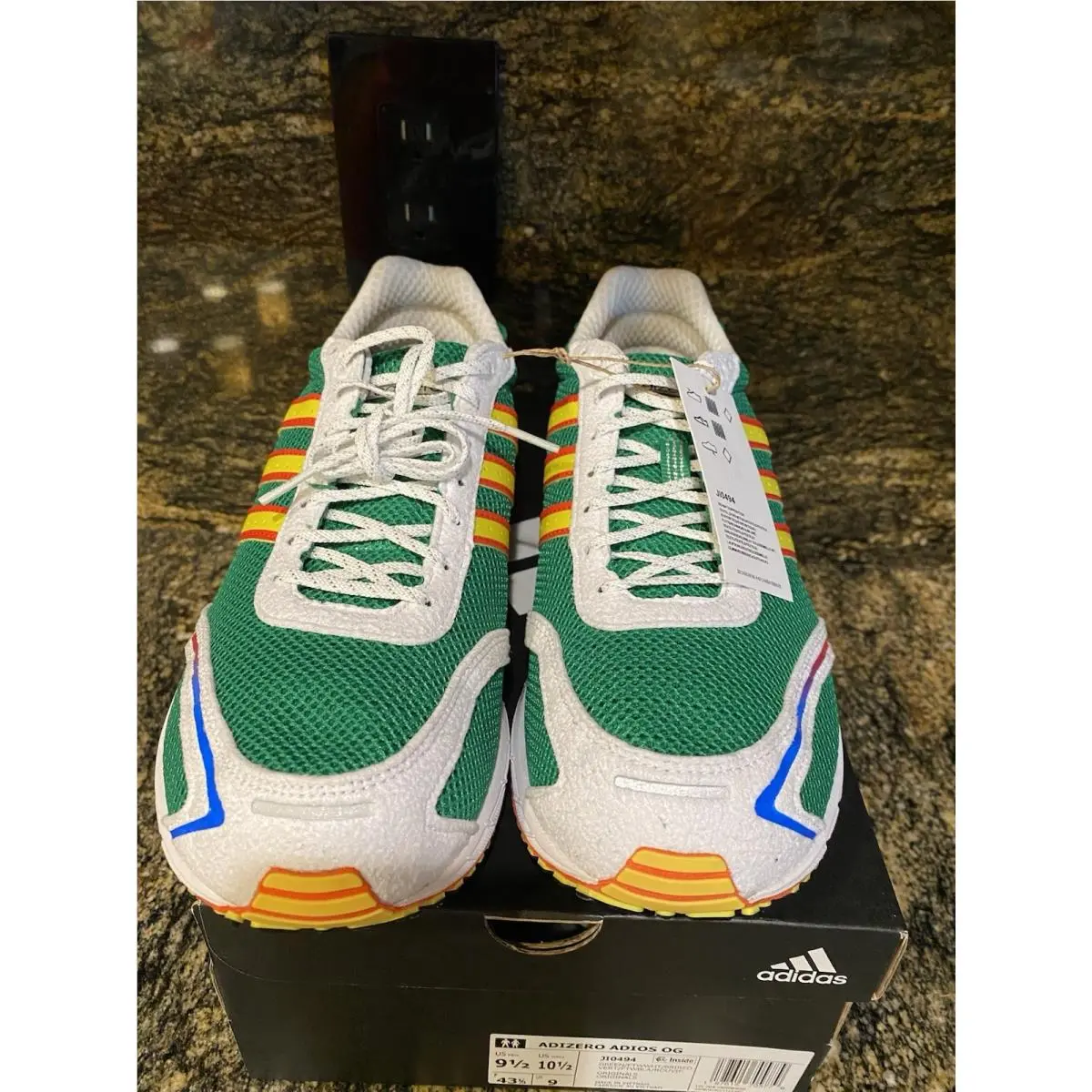 Adidas shoes - Green/Cloud White/Bright Red 0