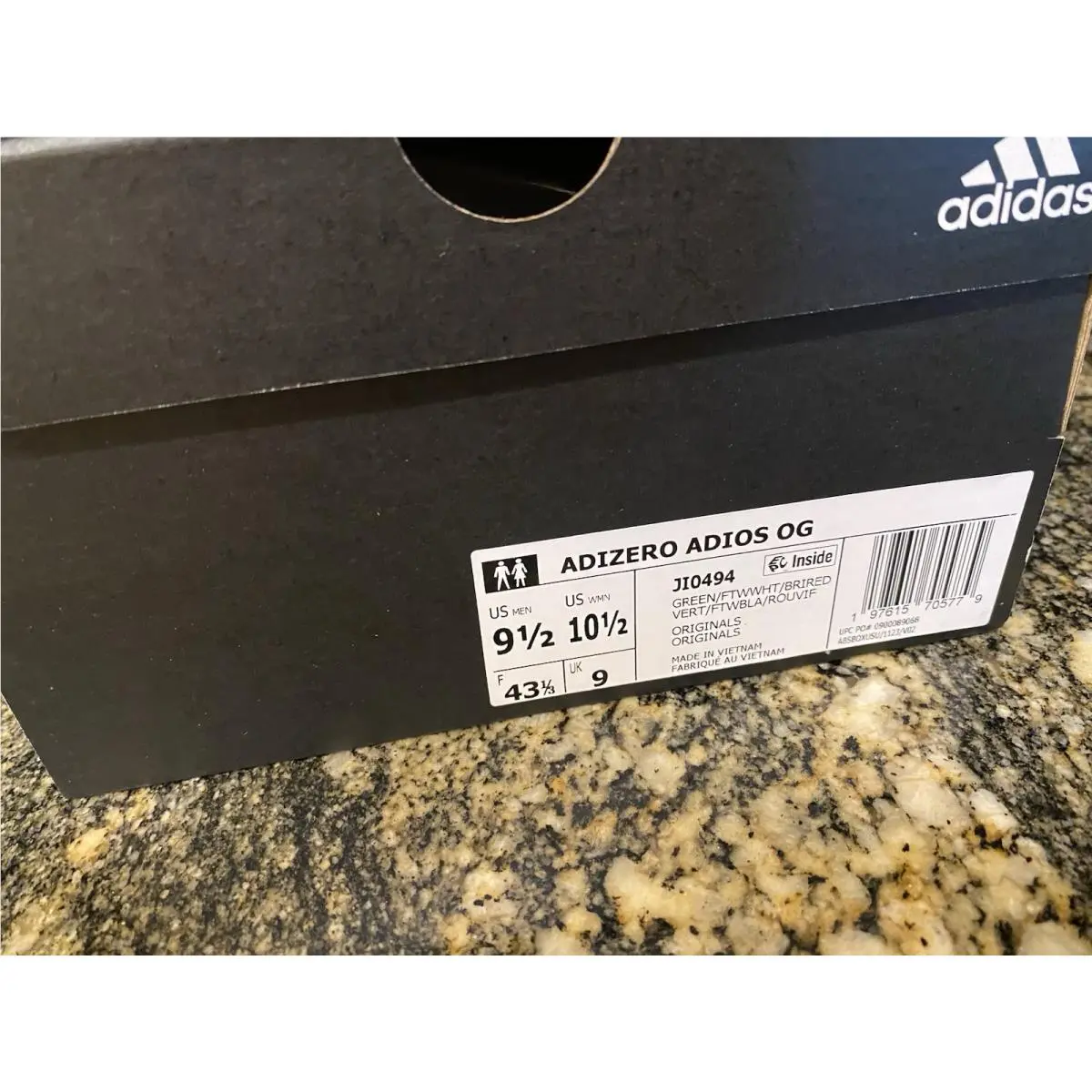 Adidas shoes - Green/Cloud White/Bright Red 3