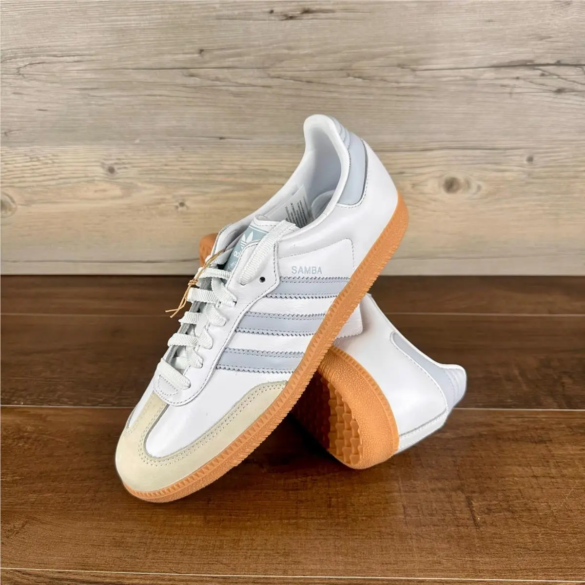 Adidas Samba OG Womens Size 10 Cloud White Halo Blue Off White IE0877