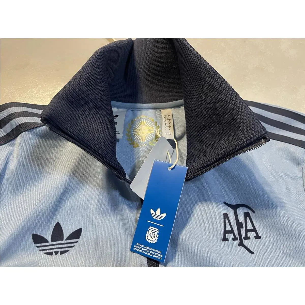 Adidas clothing - ADIDAS JD9096 - Blue 2