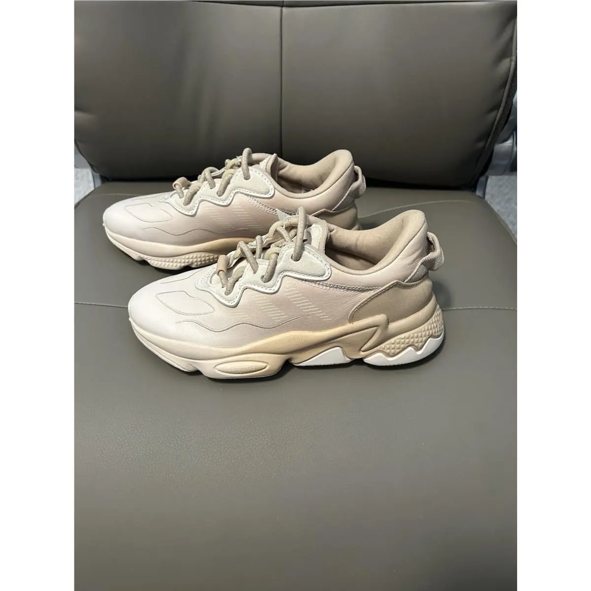 Adidas shoes - adidas Ozweego - Ozweego - GZ2776 - Ivory, Manufacturer: Halo Ivory/Grey Three/Pale Nude (UPC: 194820477873) 2
