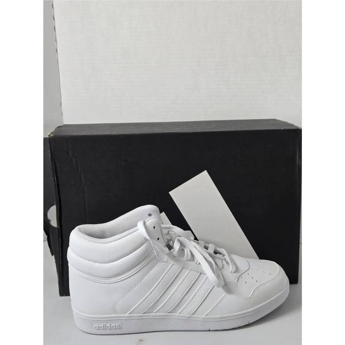 Adidas Hoops 4.0 Men’s Athletic Shoe White Sneakers Footwear Trainers 996 Sz9.5