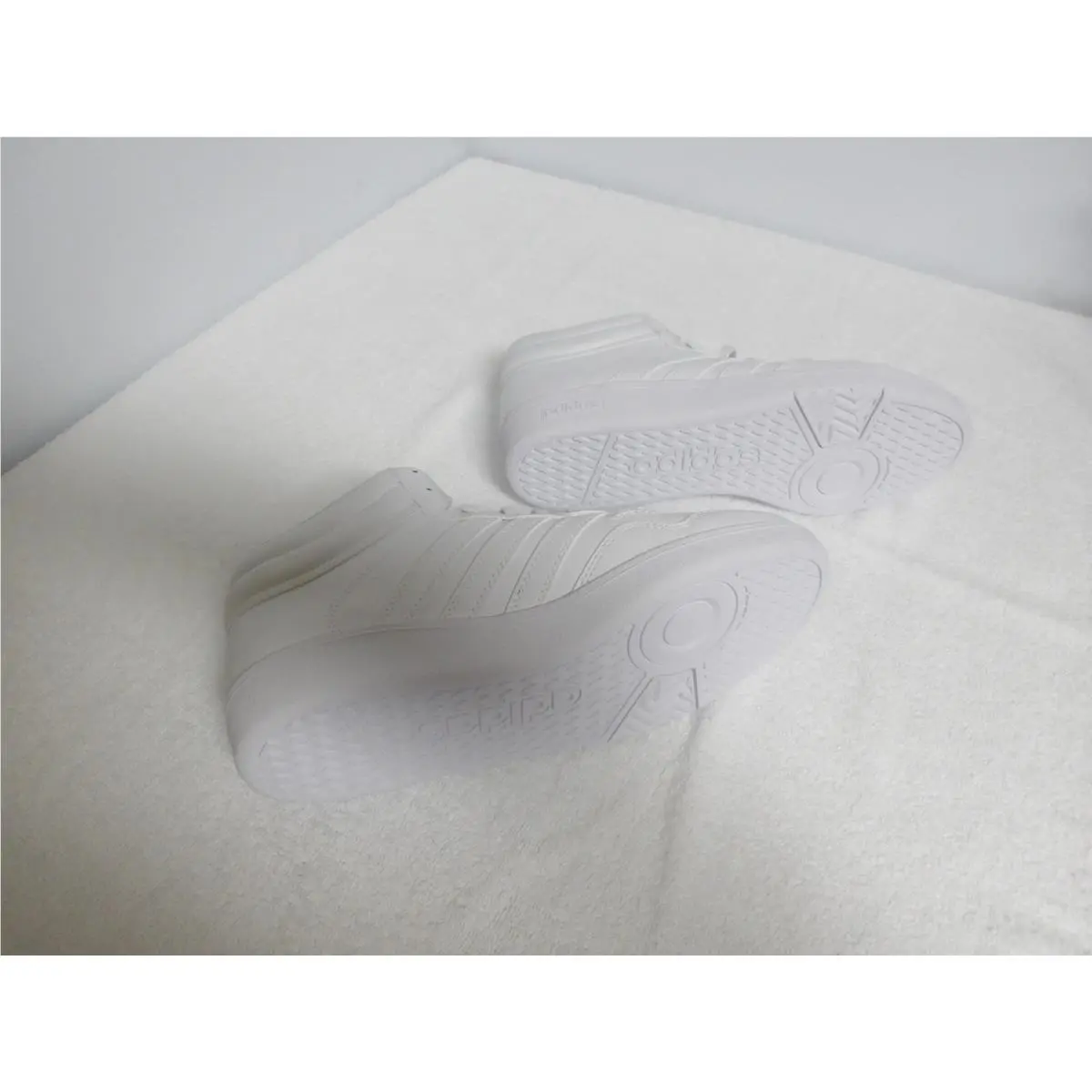 Adidas shoes - adidas Hoops Mid - Hoops Mid - Adidas Hoops 40 - White 5