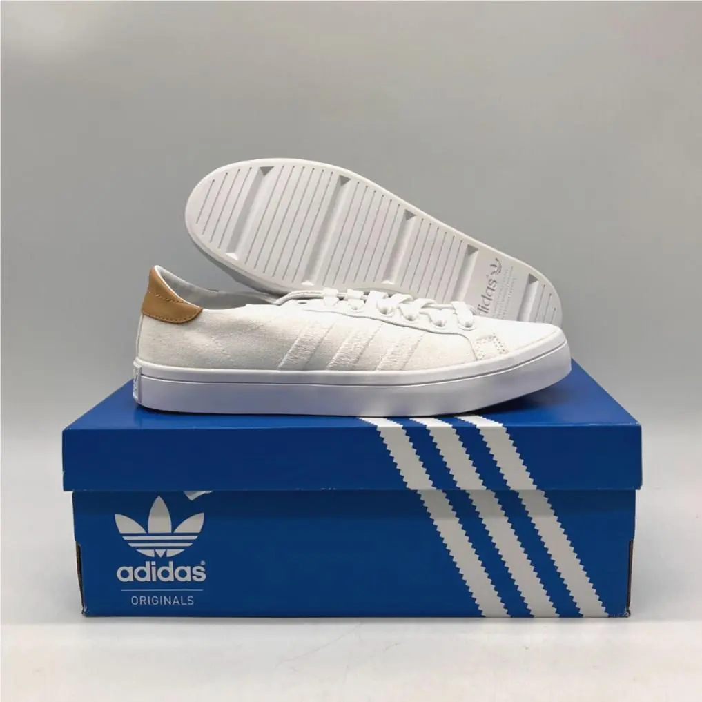 Adidas White Courtvantage Sneakers Athletic Shoes Women`s Size 9 BY9231