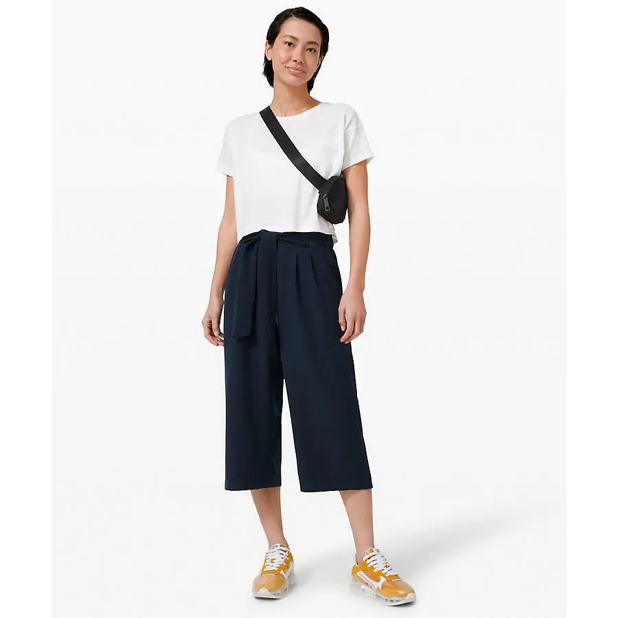 Lululemon clothing - Multi-Color 6