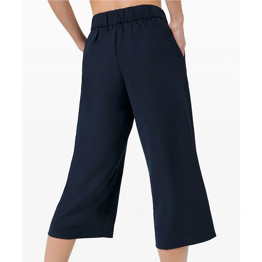 Lululemon clothing - Multi-Color 2