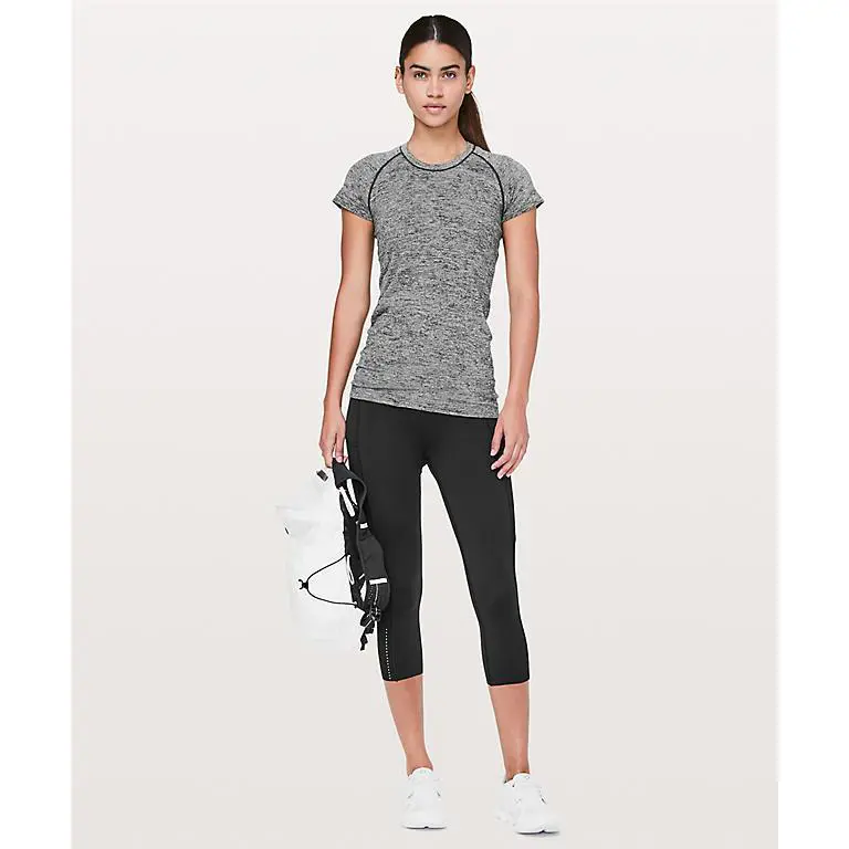 Lululemon clothing - Multi-Color, Size and: 2 Black 2