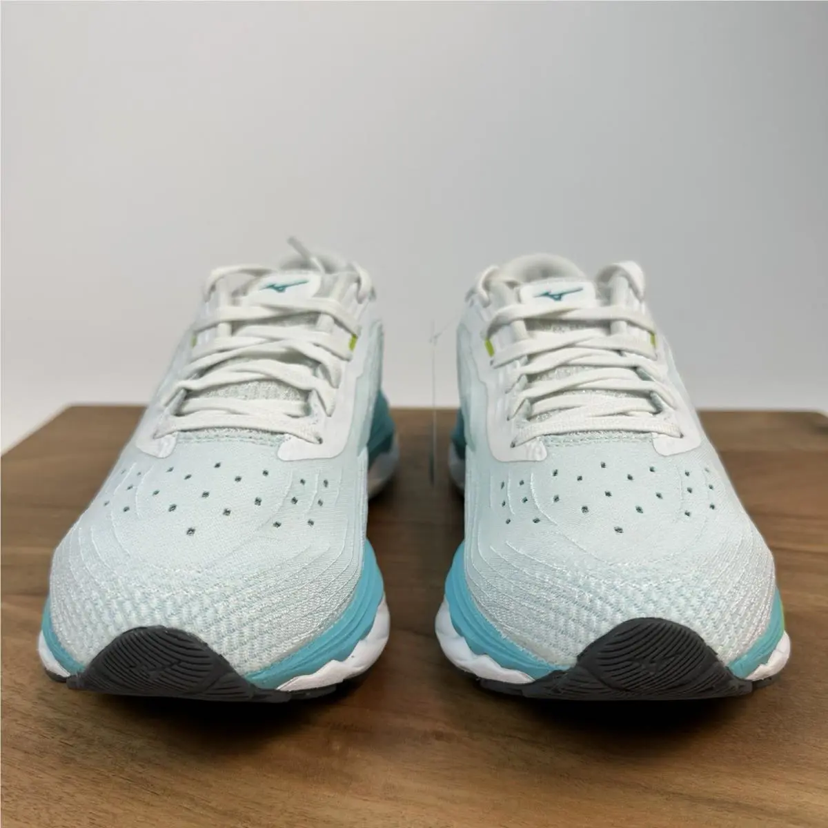 Mizuno shoes - Wave Rider Sky - Wave Rider Sky - J1GD210200 - White 1