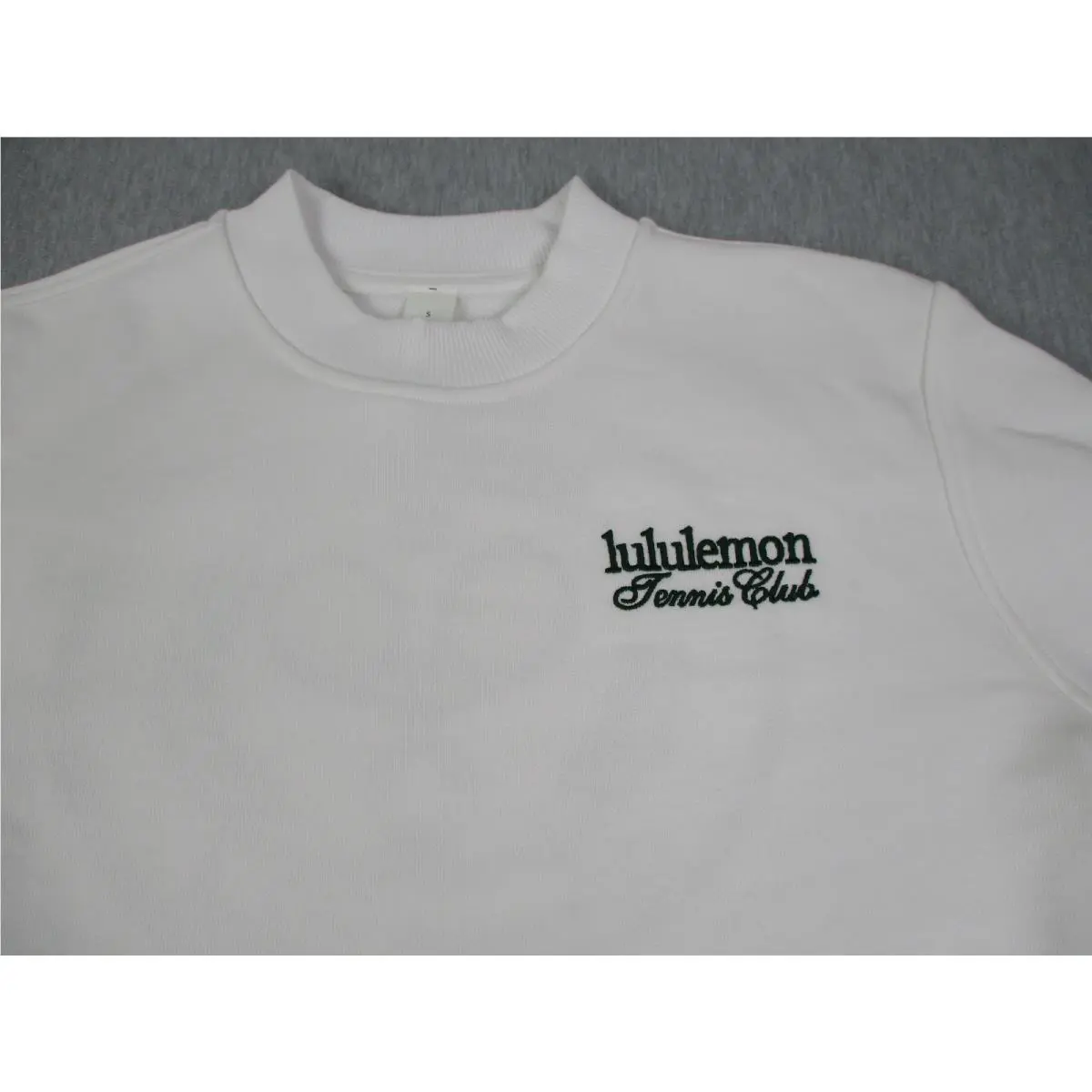 Lululemon clothing - White 0