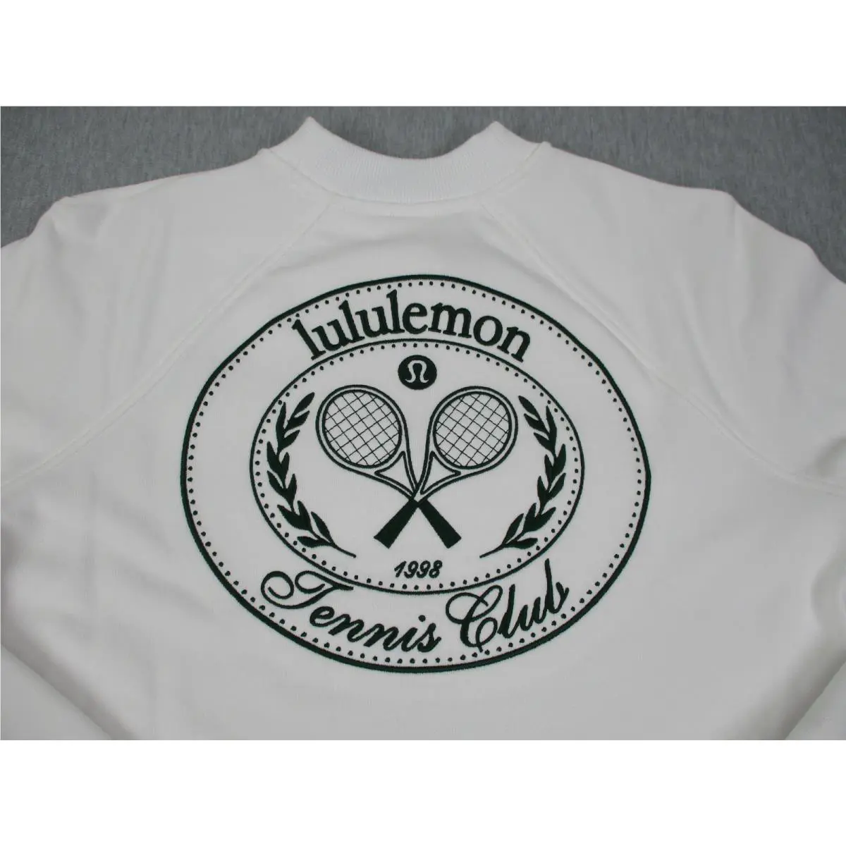 Lululemon clothing - White 5