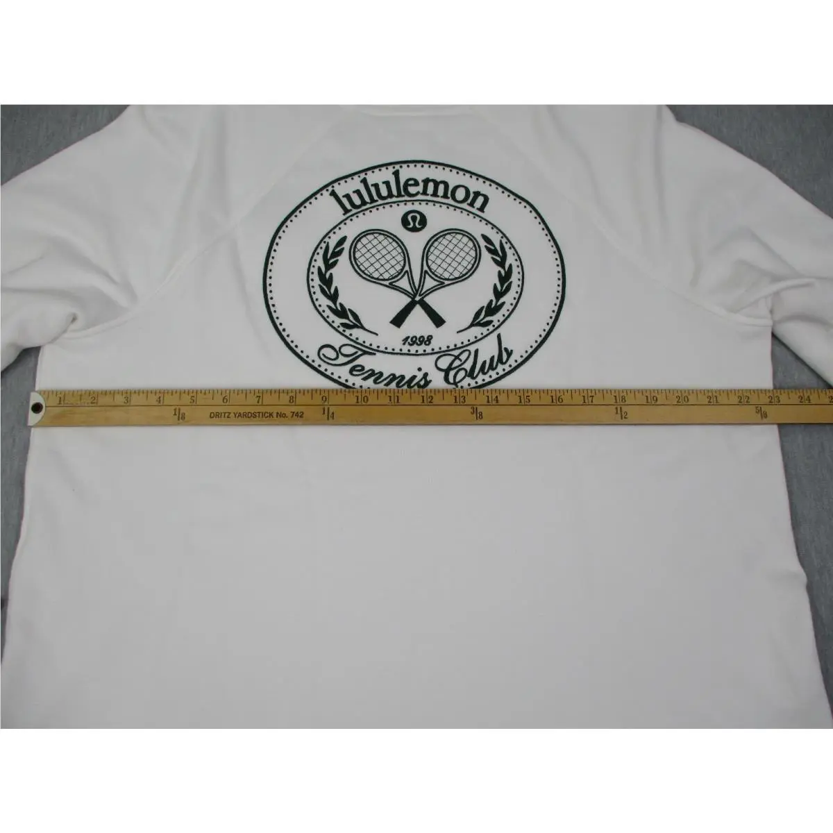 Lululemon clothing - White 4