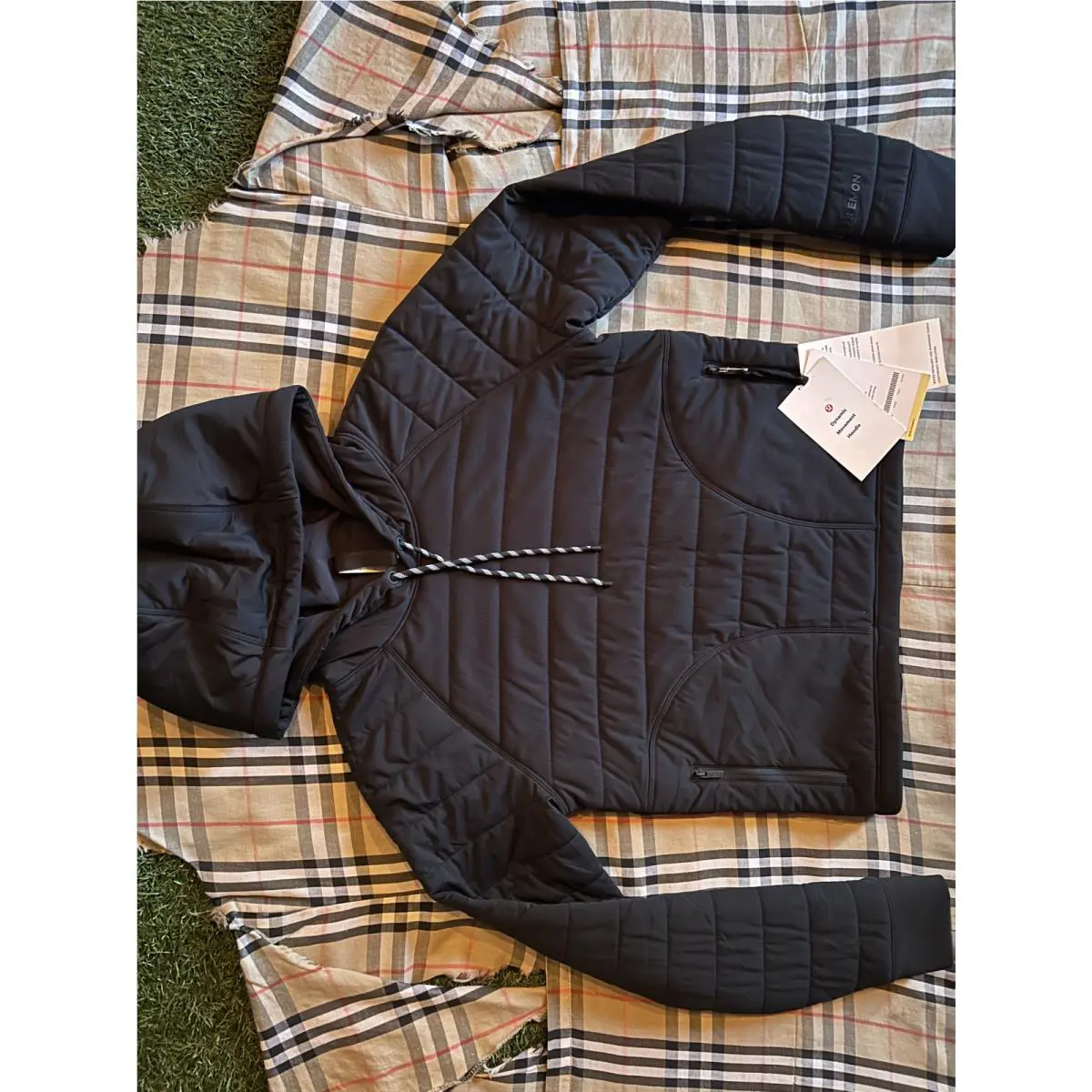 Lululemon clothing - Lululemon Dynamic Movement Hoodie - Dynamic Movement Hoodie - W4BJHS - Black 4