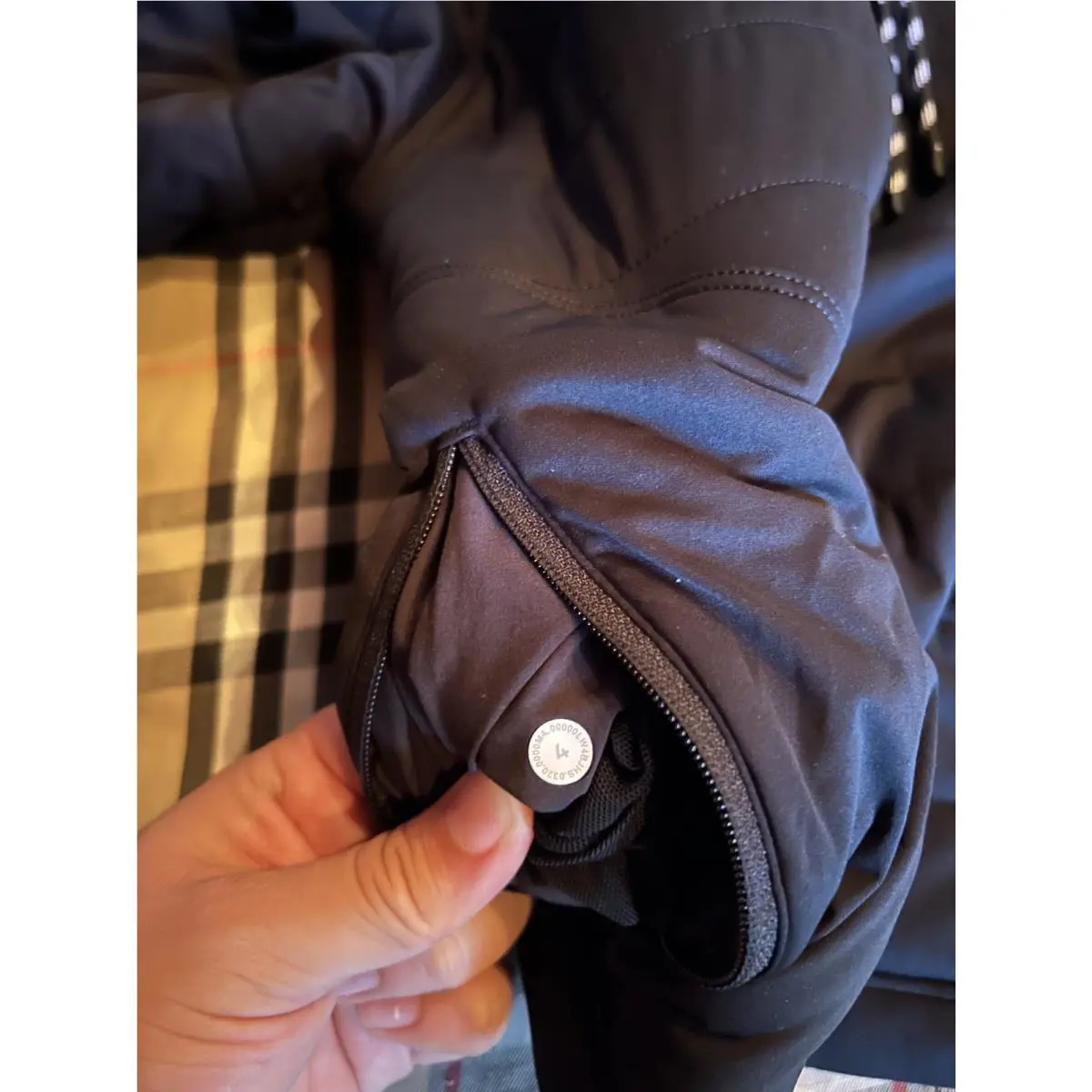 Lululemon clothing - Lululemon Dynamic Movement Hoodie - Dynamic Movement Hoodie - W4BJHS - Black 6