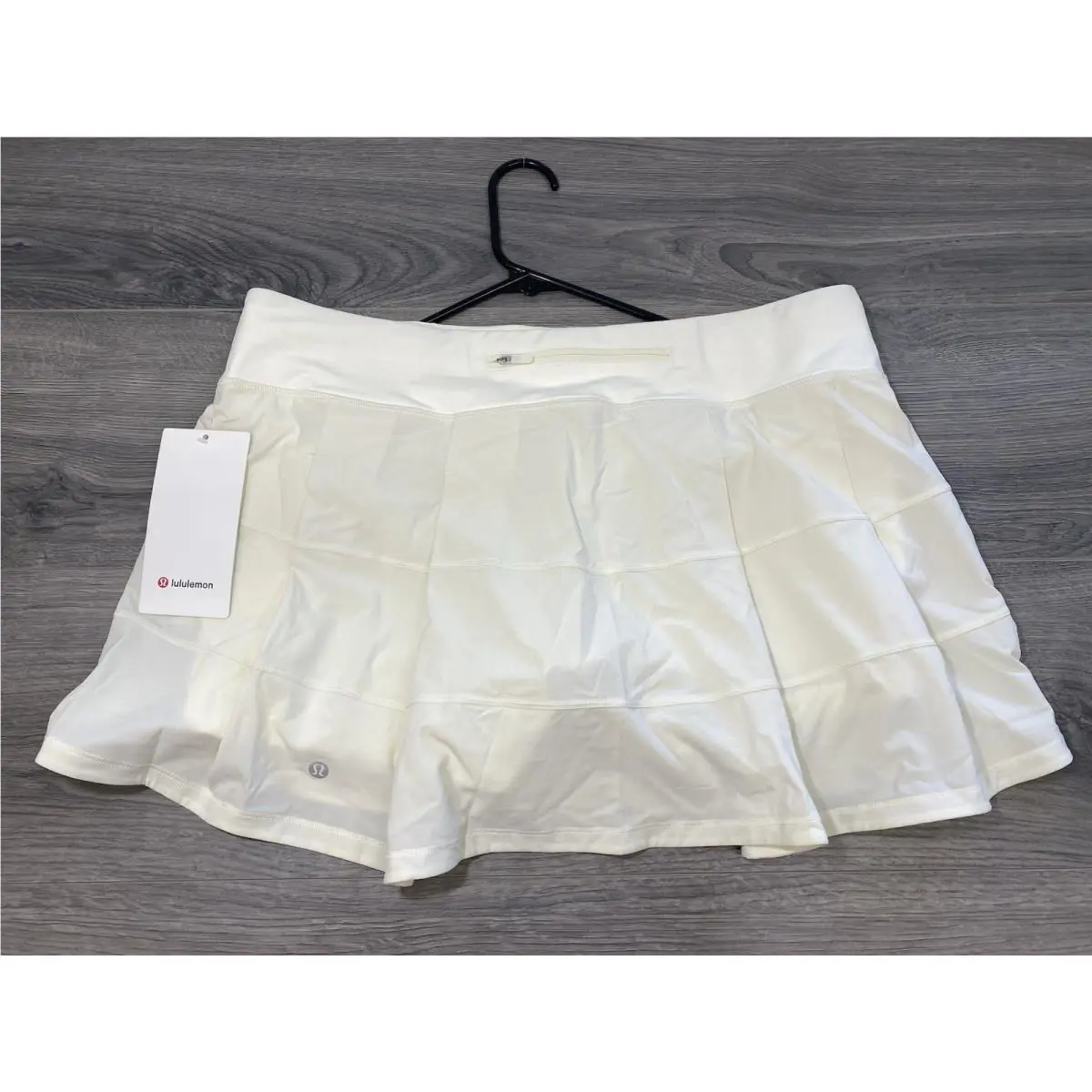Lululemon clothing - Ivory 4