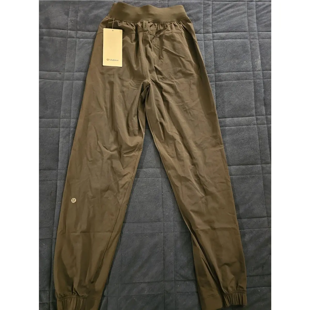 Lululemon clothing - Graphite Grey 9