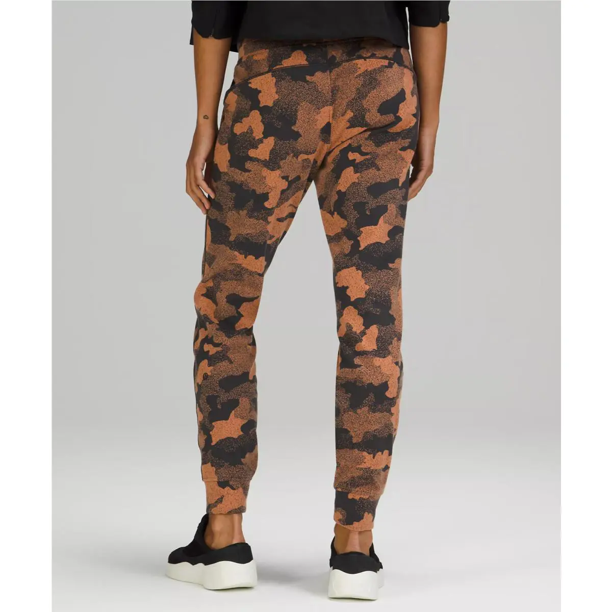 Lululemon clothing - Multicolor 5
