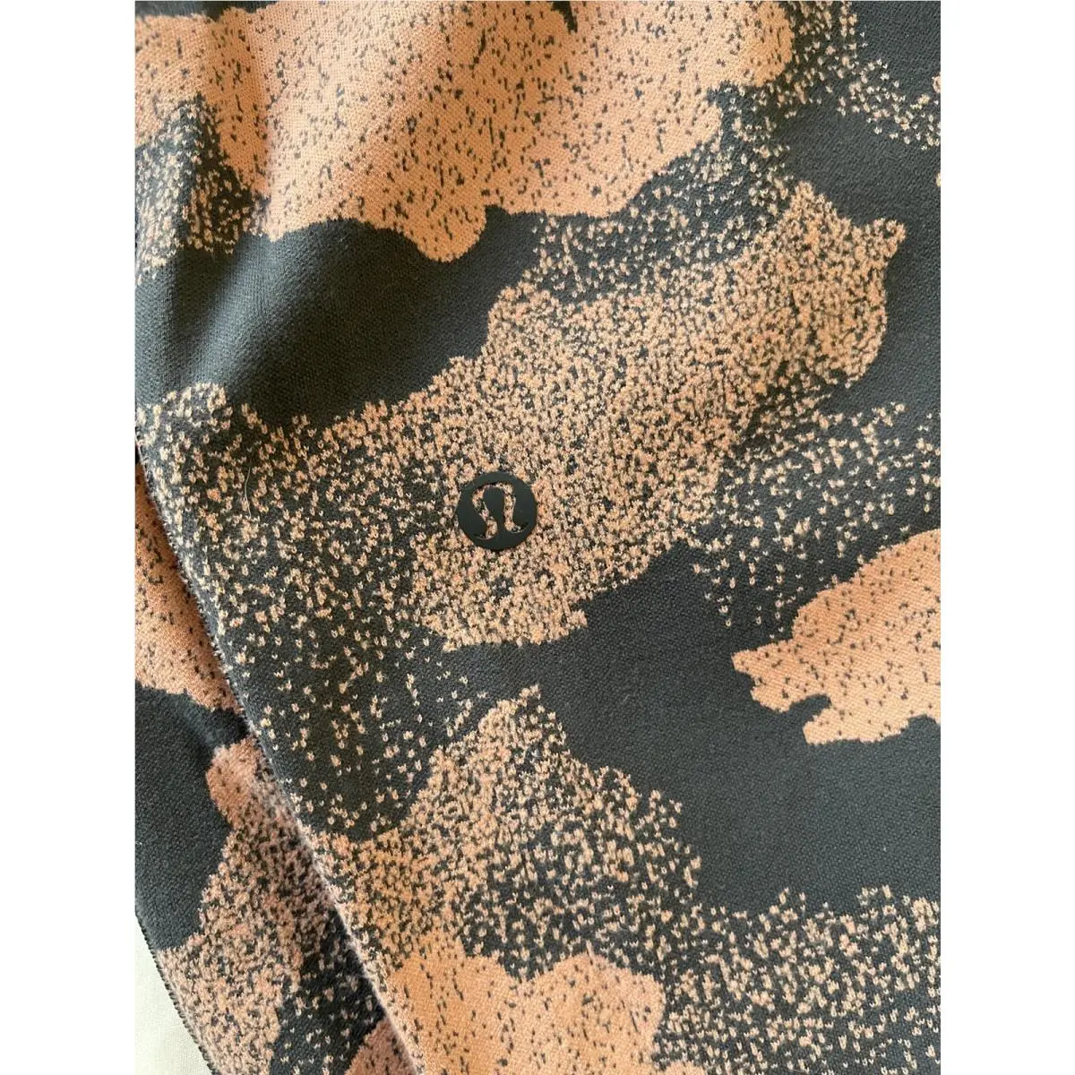 Lululemon clothing - Multicolor 1