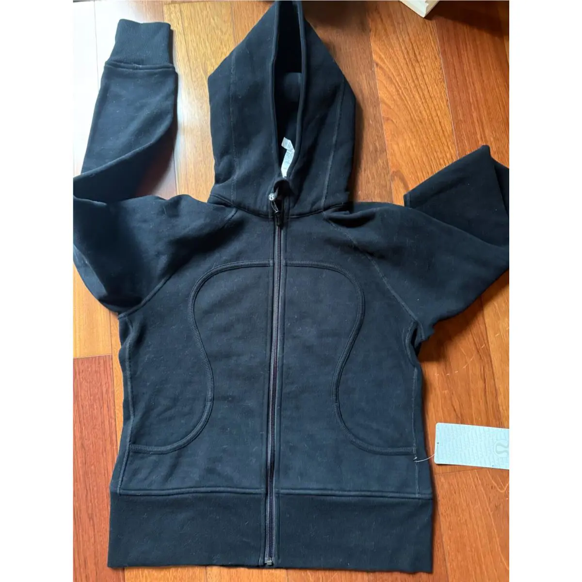 Lululemon clothing - Black 1