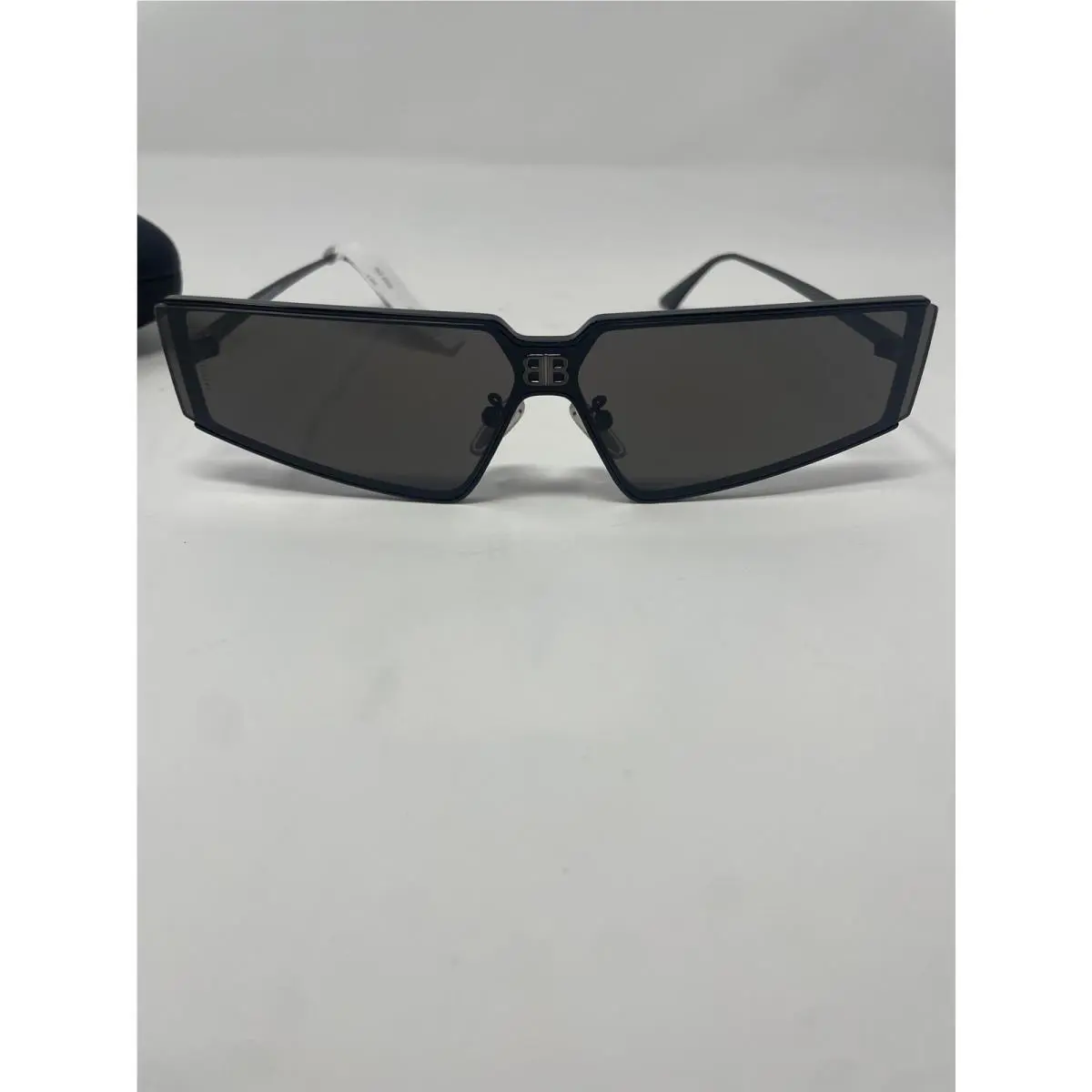Balenciaga Monochromatic Rectangle Metal Sunglasses 99-1-145