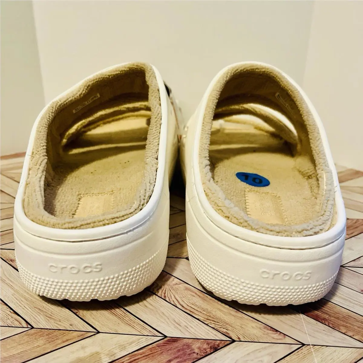 Crocs shoes - Crocs Cozzzy - Cozzzy - 208963-1MZ - White (UPC: 0196265568154) 2