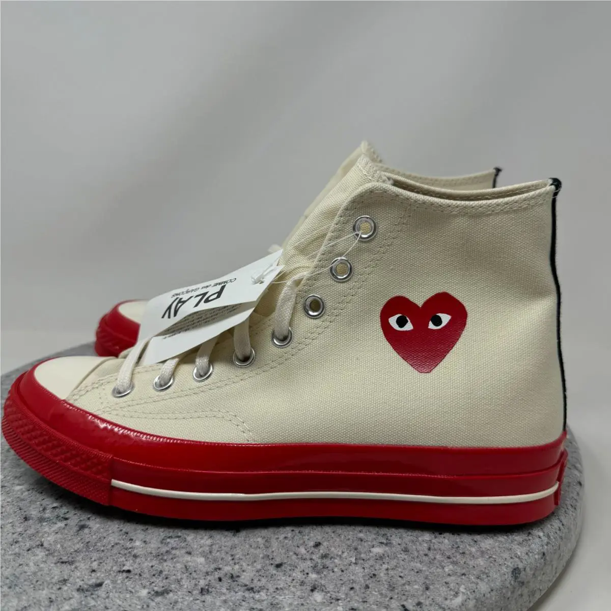 Converse shoes - White 12