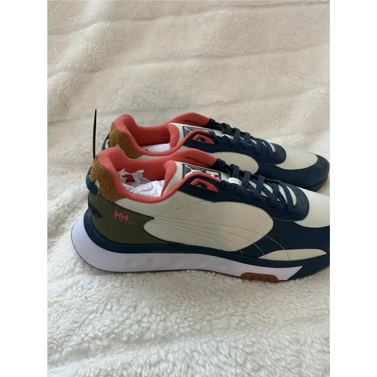 Puma shoes - PUMA Wild Rider - Wild Rider - 382337-01 - White 4