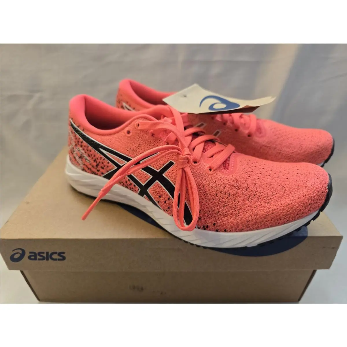 Asics Gel-ds Trainer 26 Women’s Low Top Lace-up Mesh Running Coral/black Sz 6.5
