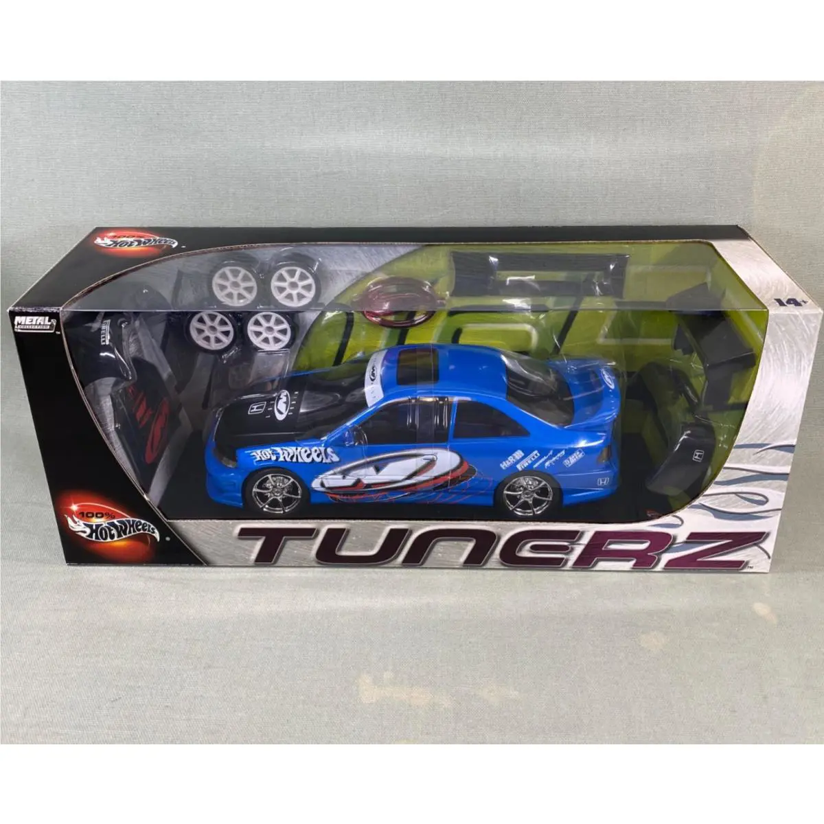 Hotwheels Tunerz Honda Civic CI Metal Collection Mattel 2002 Model Racing Car
