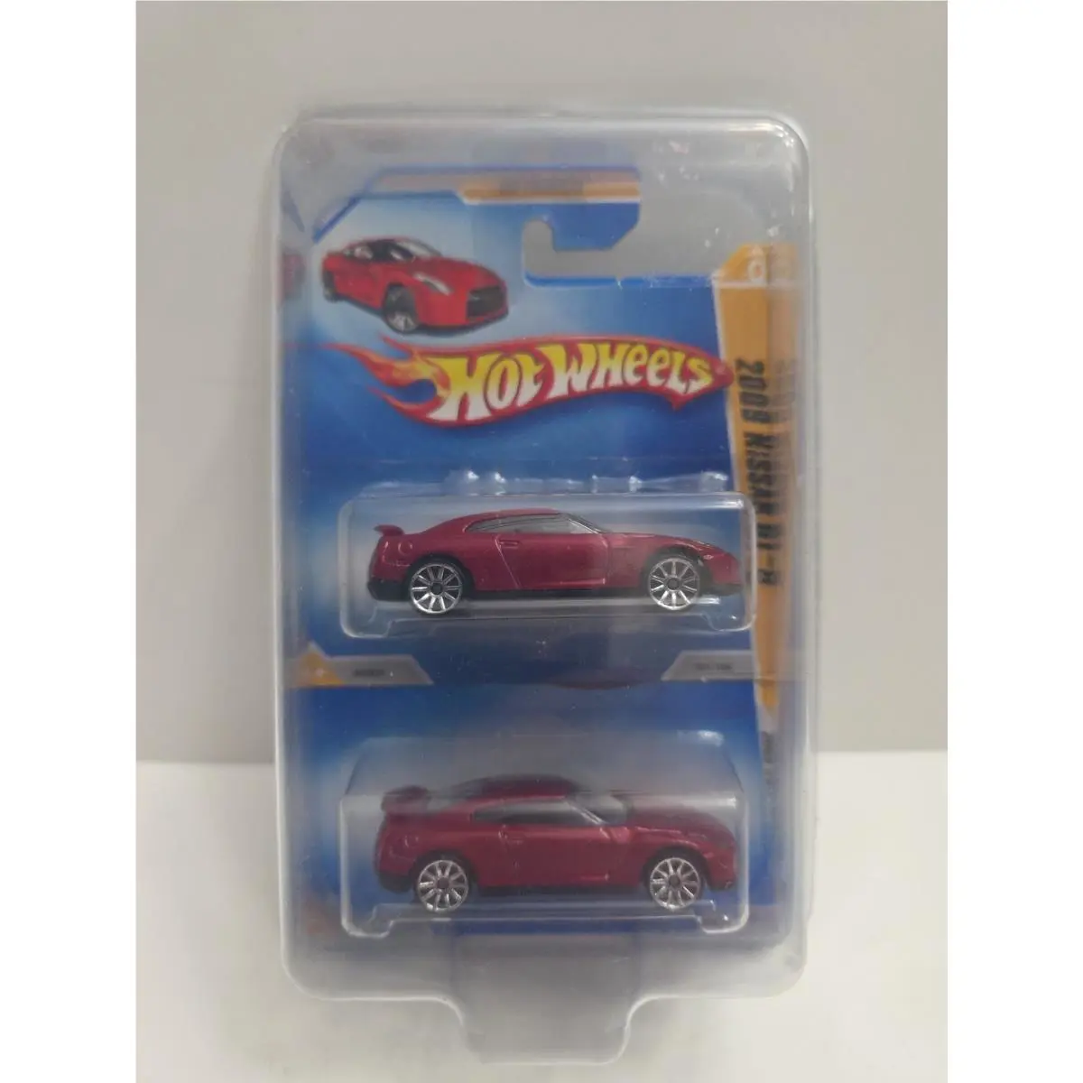 Hot Wheels 2009 Models 1/42 2009 Nissan Gt-r Red Short and Long Card