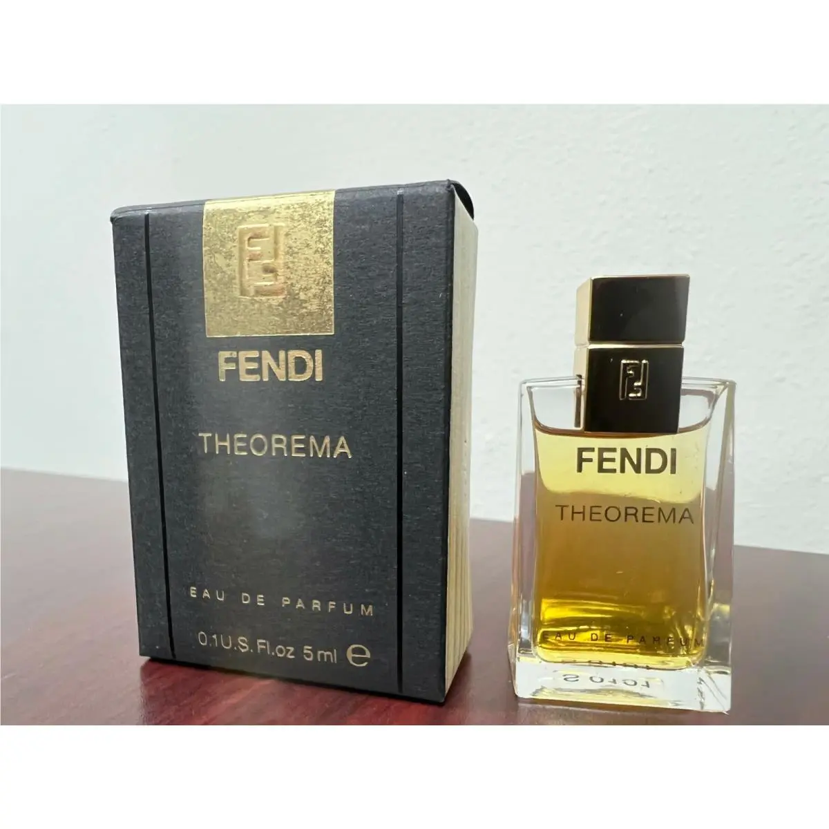 Fendi Theorema by Fendi 0.1 FL oz / 5 ML Eau De Parfum Miniature Splash
