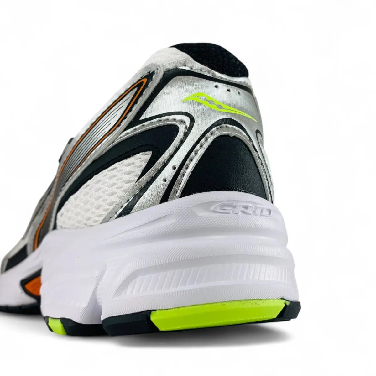 Saucony shoes - Saucony Ride Millennium - Ride Millennium - S70812-12 - White 6