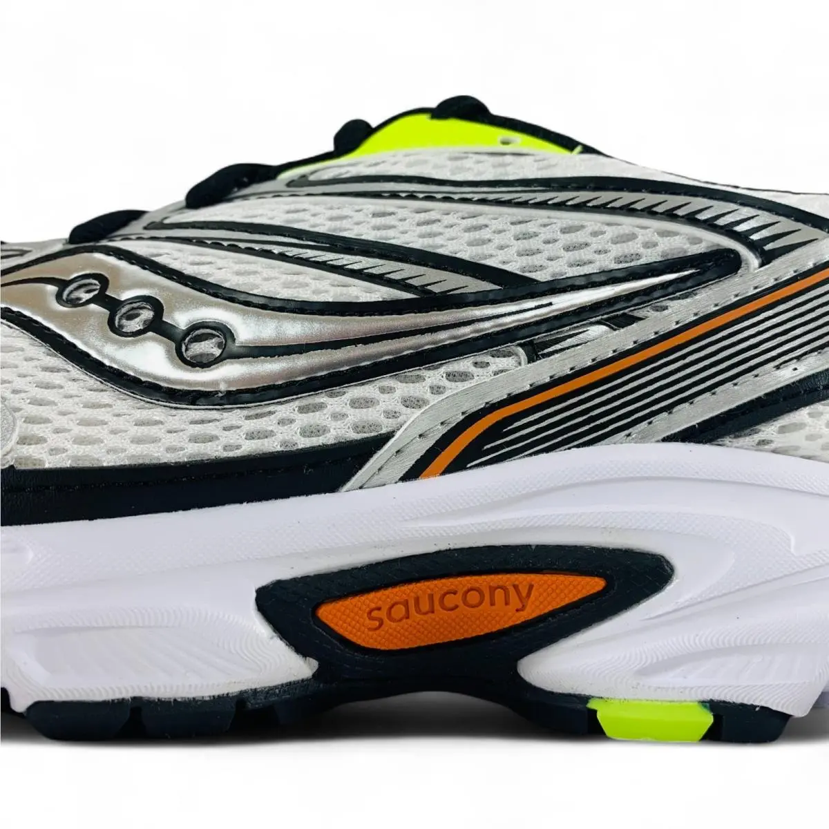 Saucony shoes - Saucony Ride Millennium - Ride Millennium - S70812-12 - White 19
