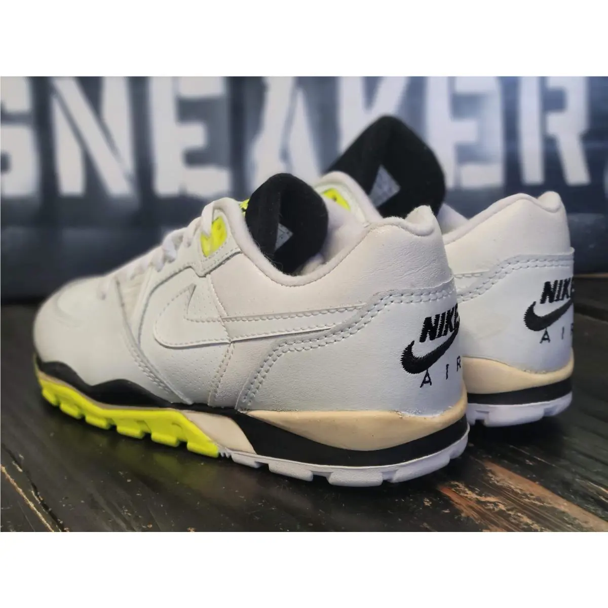 Nike shoes - White 2