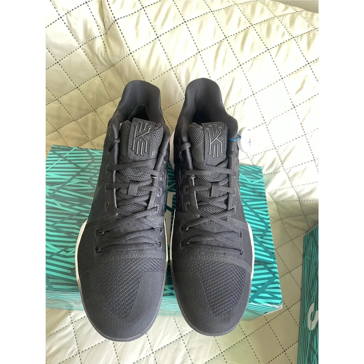 Nike shoes - Nike Kyrie 3 - Kyrie - 852395-009 - Black 6
