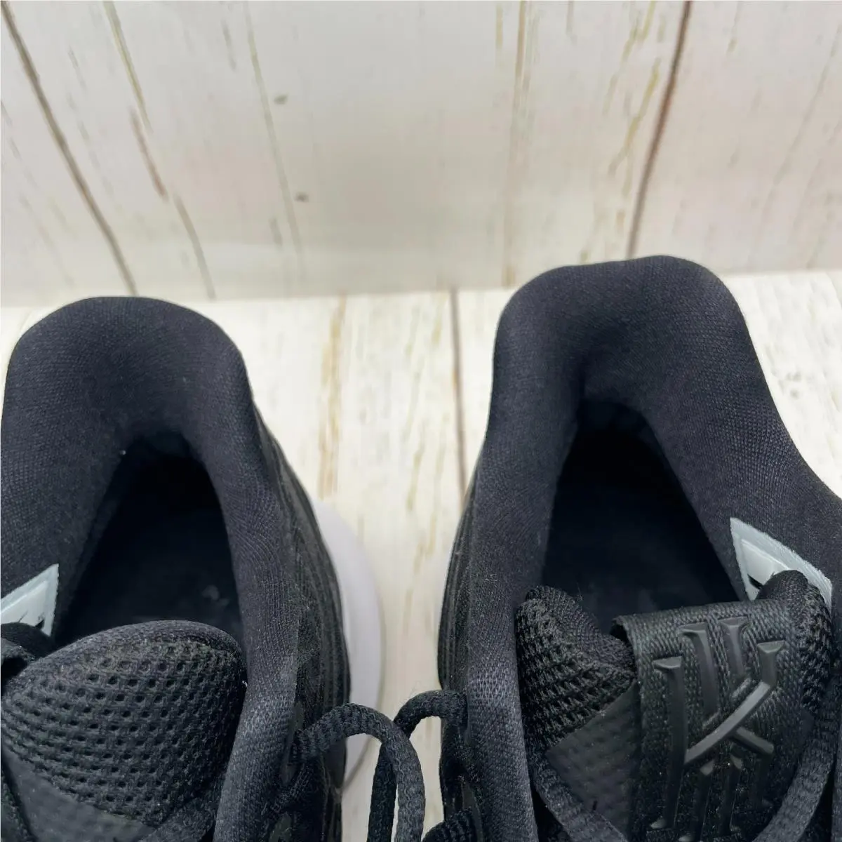 Nike shoes - Nike Kyrie 3 - Kyrie - 852395-009 - Black 8
