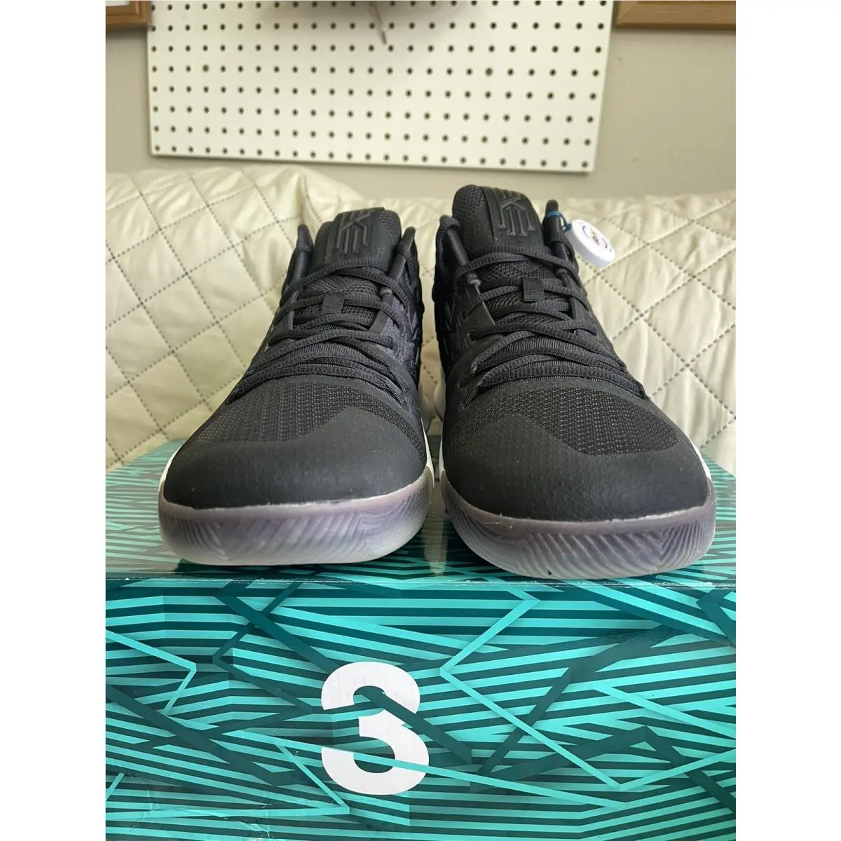 Nike shoes - Nike Kyrie 3 - Kyrie - 852395-009 - Black 7