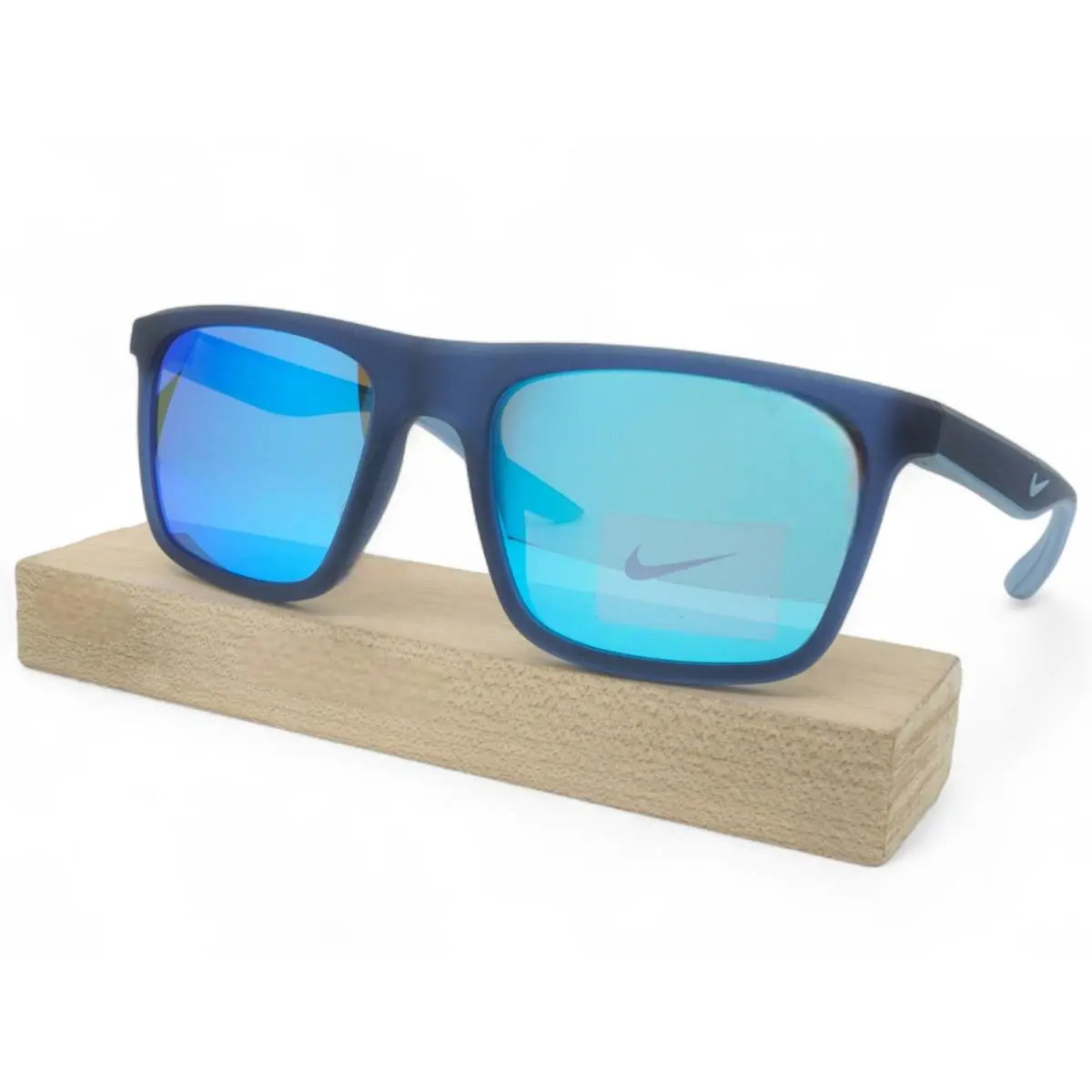 DZ7373-434 Unisex Nike Chak M Sunglasses - Frame: Matte Mystic Navy
