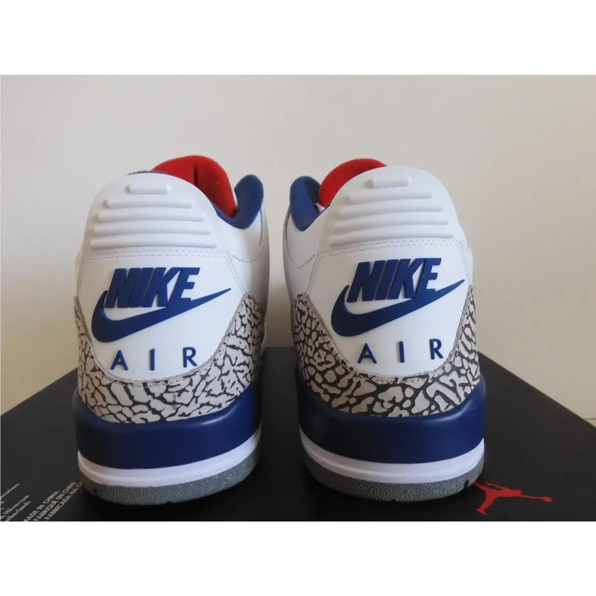 Nike shoes - Air Jordan 3 - Air - 854262-106 - White (UPC: 676556808799) 3