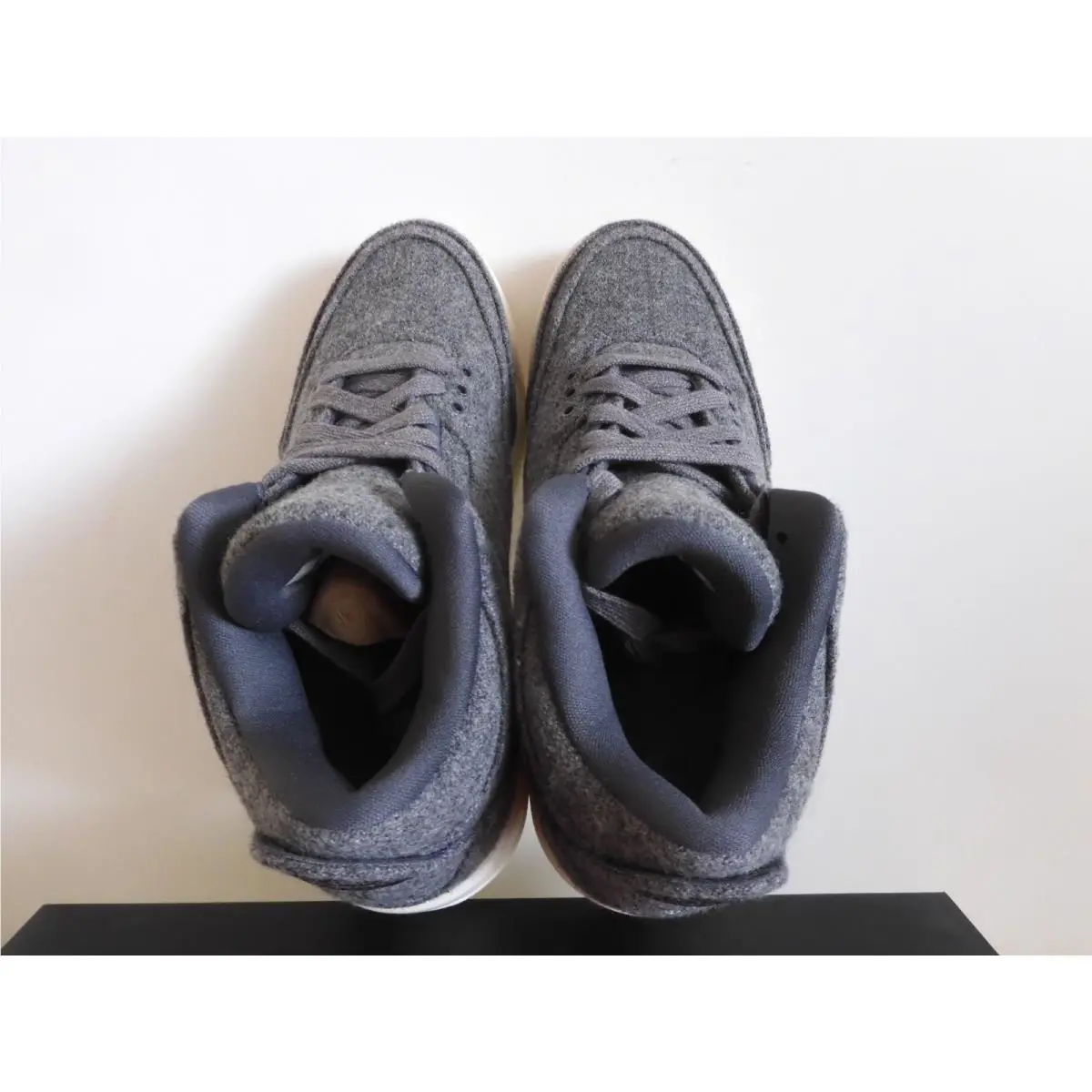 Nike shoes - Air Jordan 3 - Air - 854263-004 - Gray (UPC: 676556808843) 4