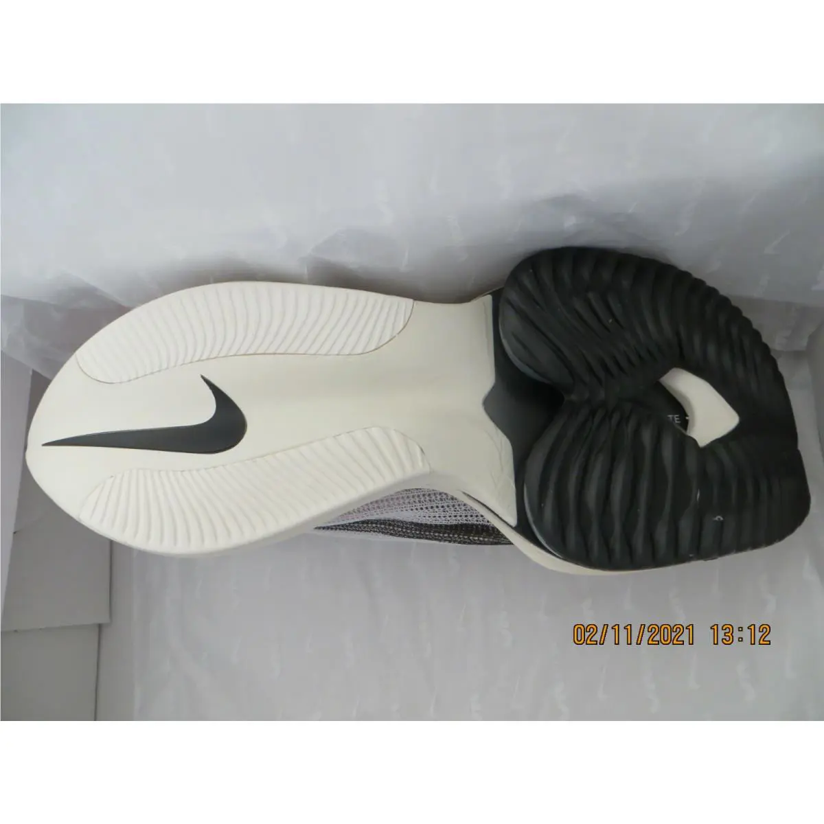 Nike shoes - Air Zoom Alphafly Next% Eliud KipchogeK - DD8877-101 - White 2