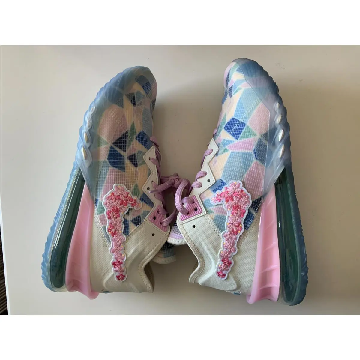 Nike shoes - Pale Ivory Multi (UPC: 194958086206) 3