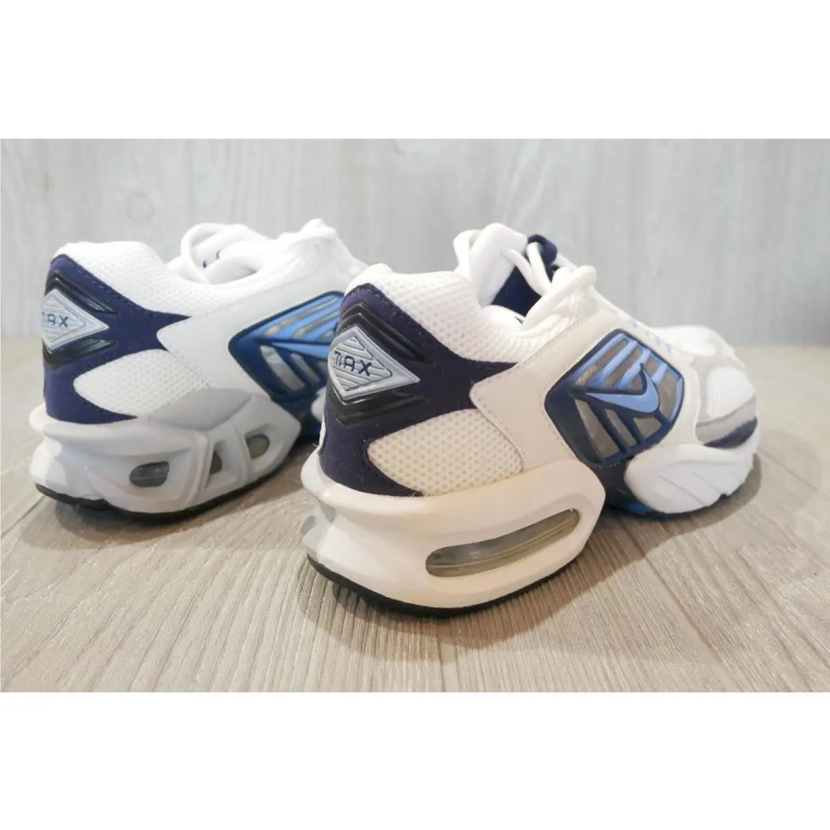 Nike shoes - Nike Air Max 2002 - Air Max - White 2