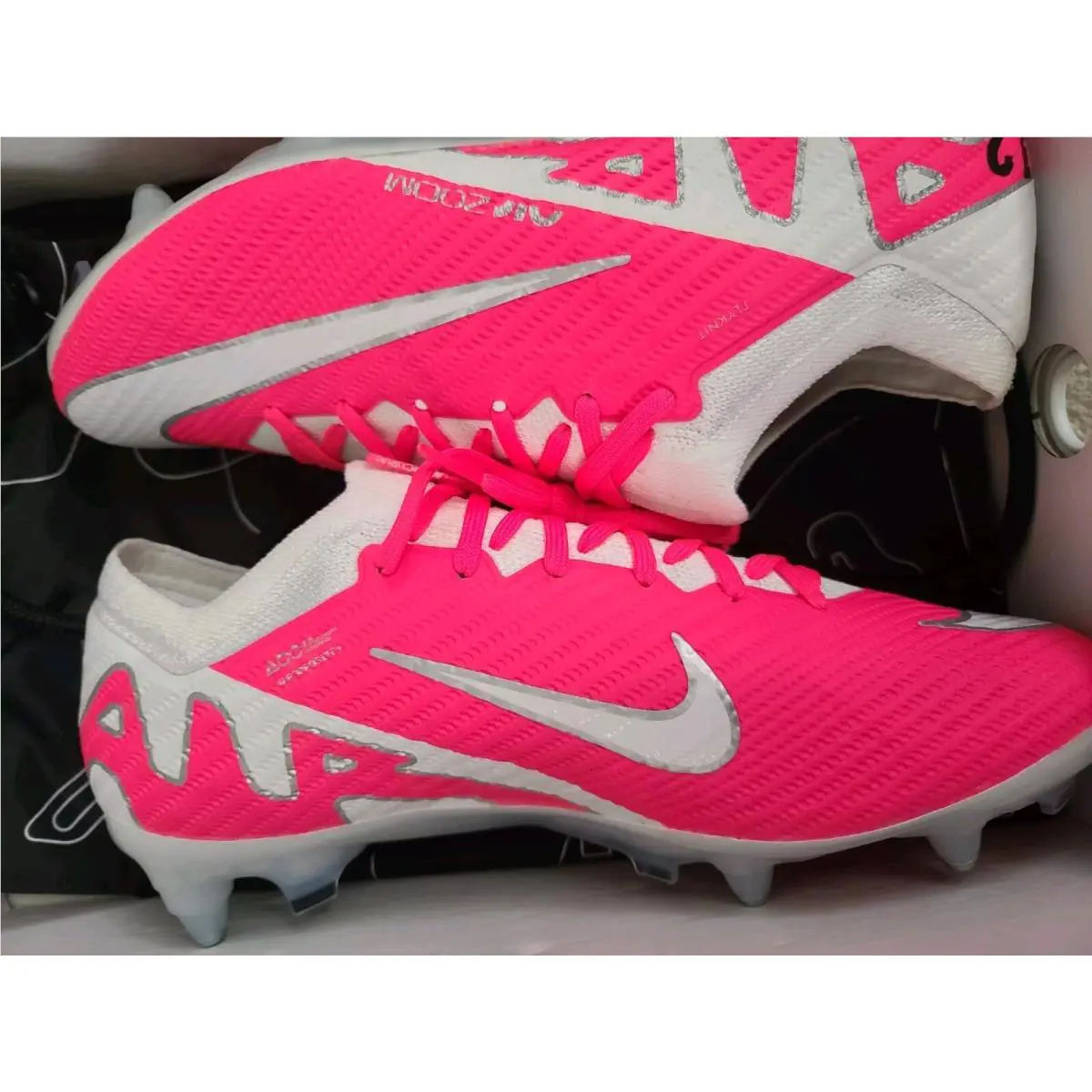 Nike shoes - Nike Mercurial Vapor 15 Elite SG - FN6748 901 - White (UPC: 823229899879) 1