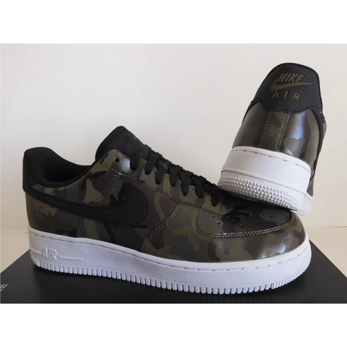 Nike shoes - Nike Air Force 1 `07 LV8 - 823511-201 - Green (UPC: 823233720220) 0