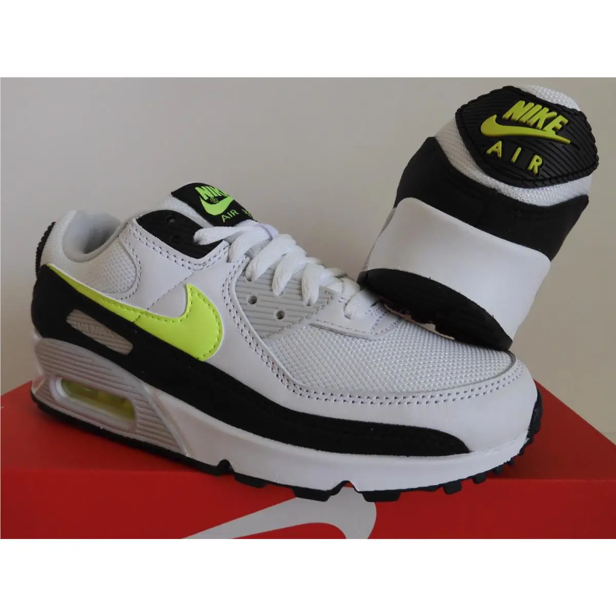 Nike shoes - Nike Air Max 90 - Air Max - White (UPC: 194957058235) 0